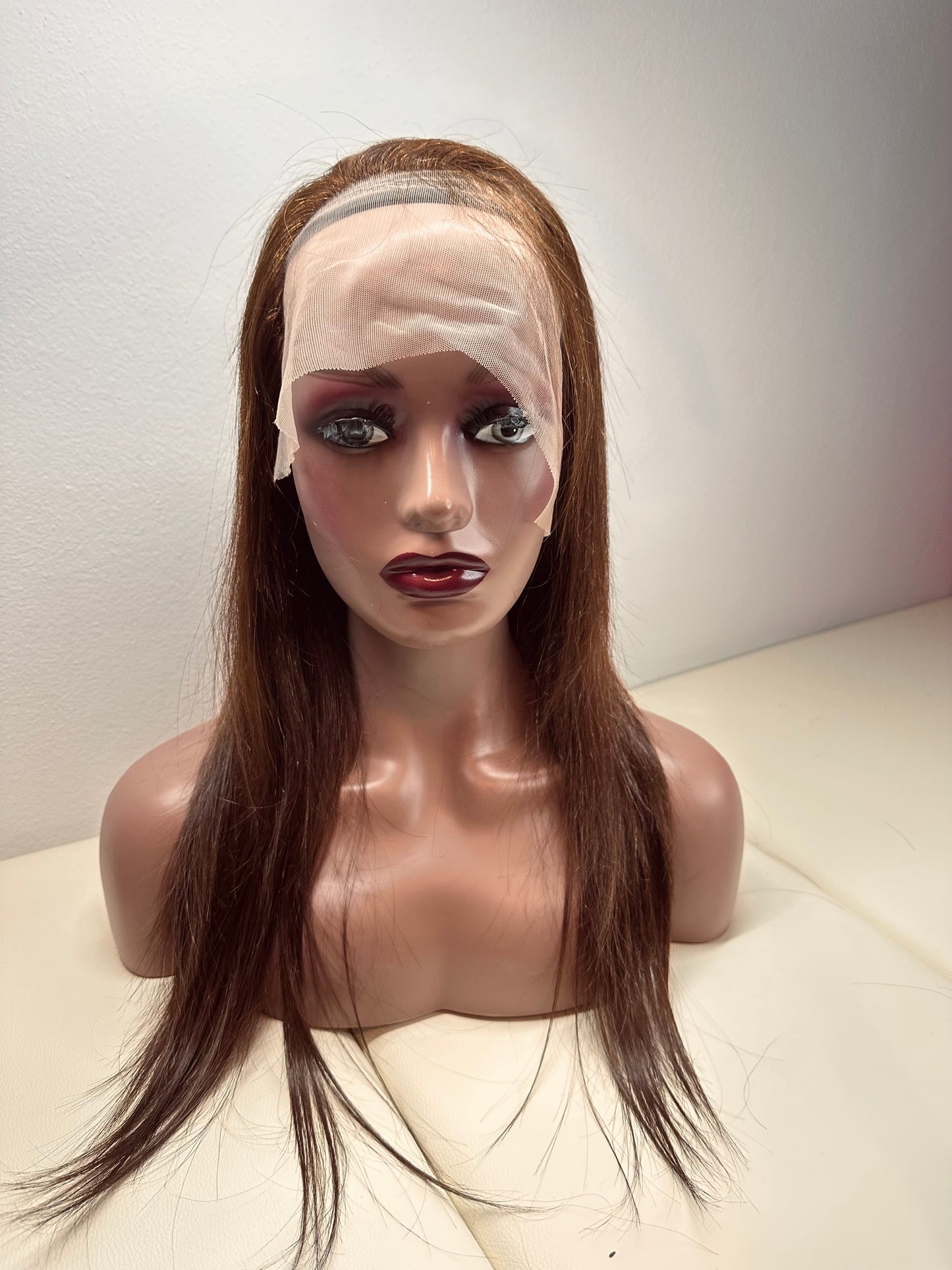 Parrucca Vietnamita Liscia Premium - 100% Capelli Umani Vergini, 20 Pollici, 200g, Lace HD 13x4