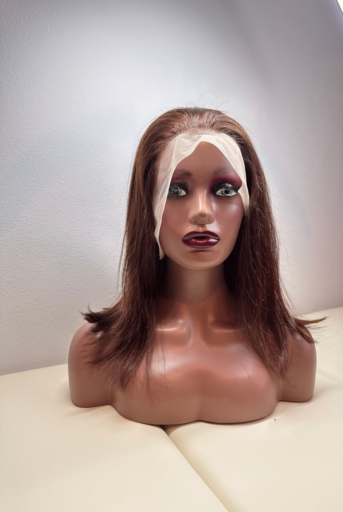 Straight bob hair (35cm)